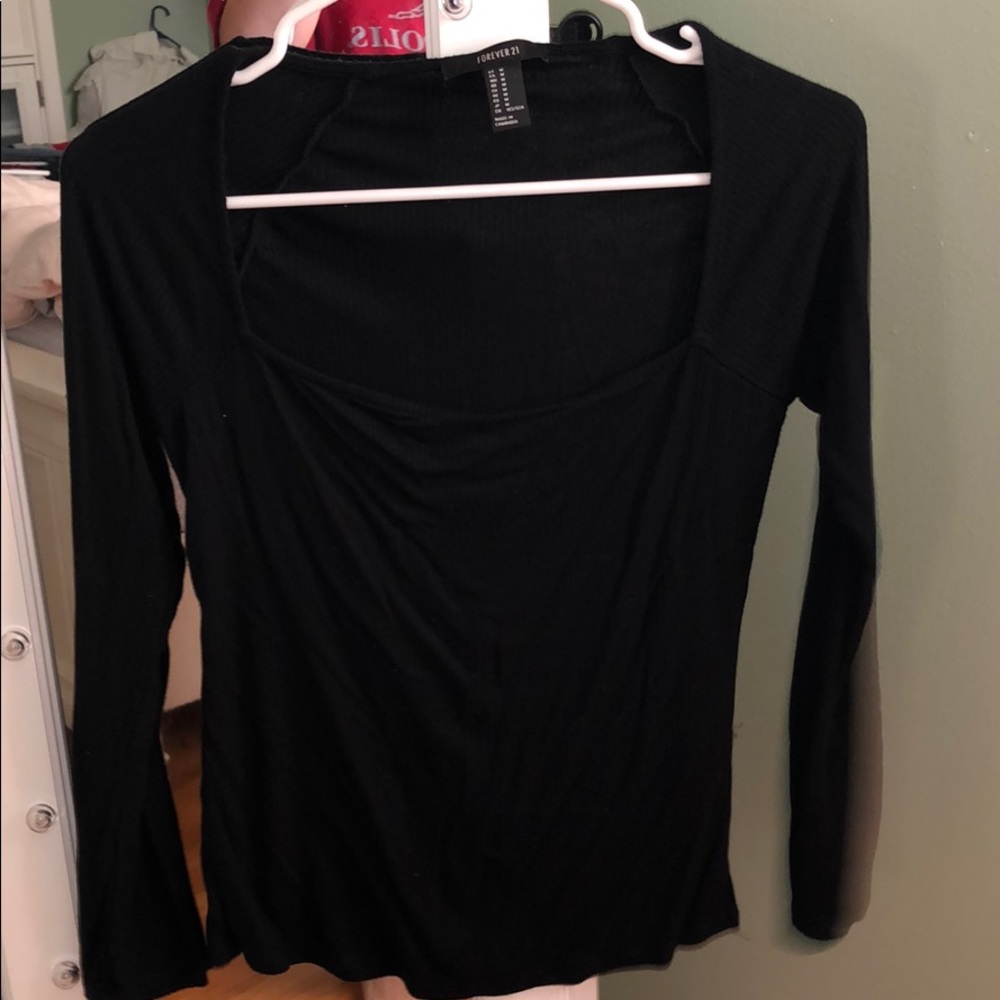 Black long sleeve shirt